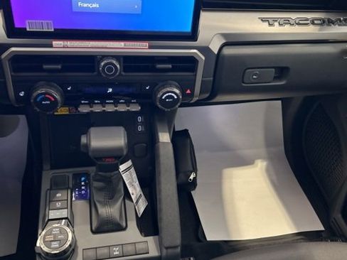 New 2025 Toyota Tacoma TRD Off-Road image 12