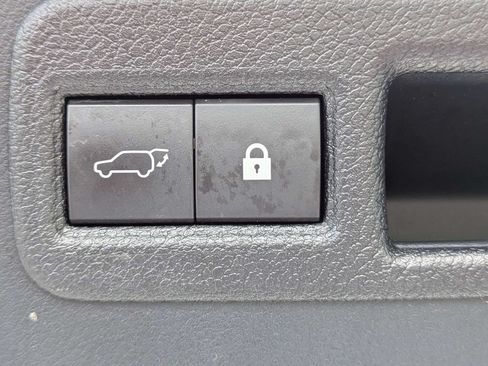 Used 2018 Lexus NX 300h AWD w/ Comfort Package image 15
