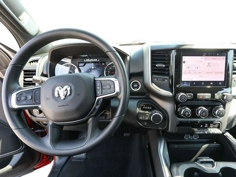 New 2026 RAM 1500 Express AWD/4WD image 12