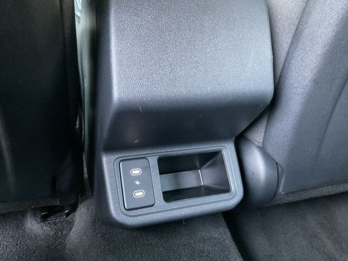Used 2025 Kia K4 FWD image 32