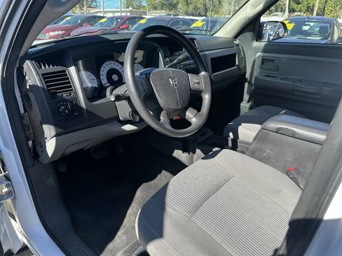 Used 2011 Dodge Dakota Big Horn image 17