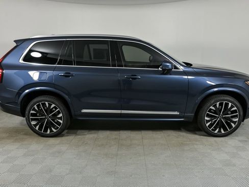Used 2026 Volvo XC90 B6 Plus w/ Protection Package Premier image 28