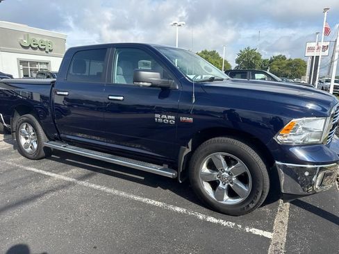 Used 2017 RAM 1500 Big Horn AWD/4WD image 8