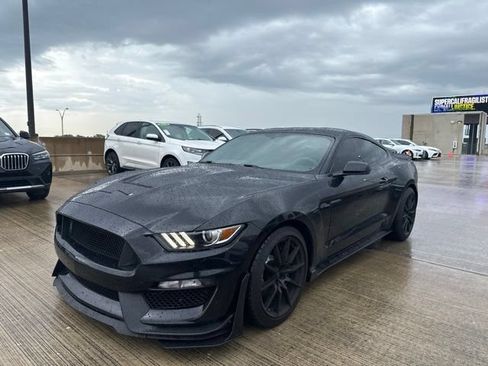 Used 2017 Ford Mustang Shelby GT350 w/ Electronics Package RWD image 7