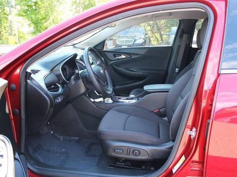 Used 2023 Chevrolet Malibu RS FWD image 10