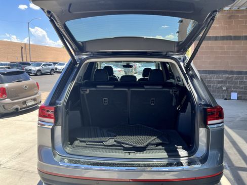 Used 2023 Volkswagen Atlas SEL image 12