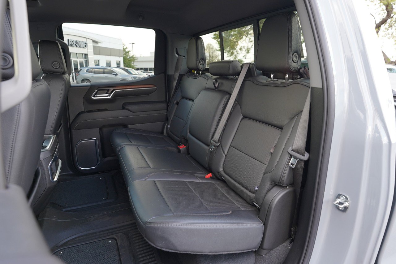 Used 2025 GMC Sierra 1500 Denali AWD/4WD image 20