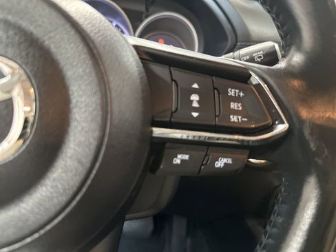 Used 2018 MAZDA CX-5 Touring image 18