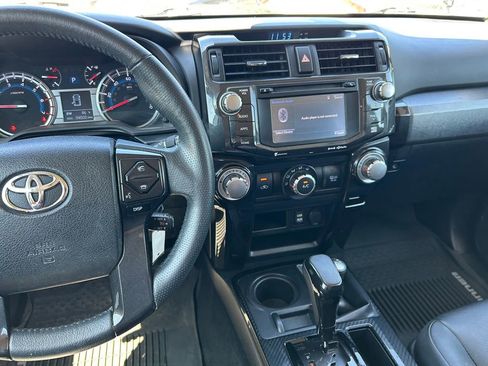 Used 2019 Toyota 4Runner TRD Off-Road Premium AWD/4WD image 20