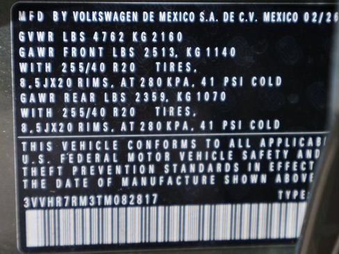 Certified 2026 Volkswagen Tiguan SE R-Line FWD image 29