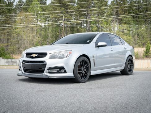 Used 2014 Chevrolet SS image 3