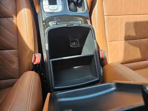 Used 2024 Kia Telluride EX X-Line AWD/4WD image 25