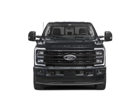 Used 2025 Ford F250 XLT w/ FX4 Off-Road Package image 4