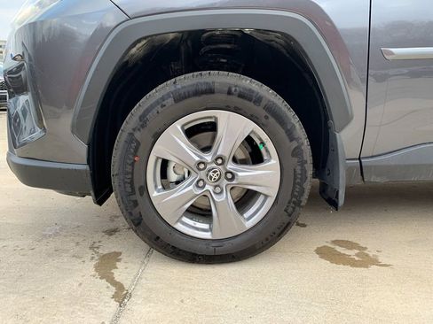 New 2025 Toyota RAV4 XLE image 33