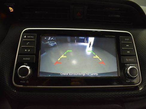 Used 2021 Nissan Kicks S FWD image 22
