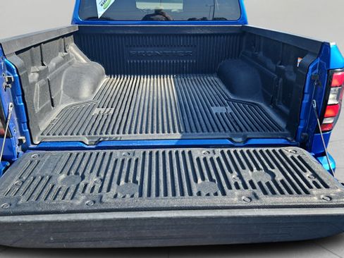 Certified 2024 Nissan Frontier SV AWD/4WD image 29