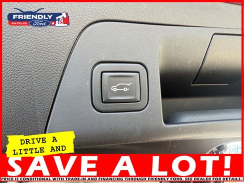 Used 2023 Buick Envision Preferred image 8