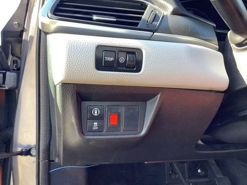 Used 2018 Honda Accord LX image 27