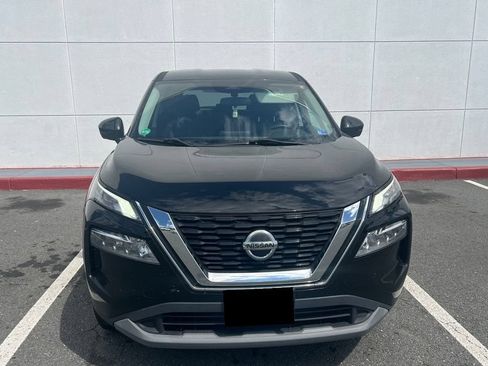 Used 2021 Nissan Rogue SV FWD image 2
