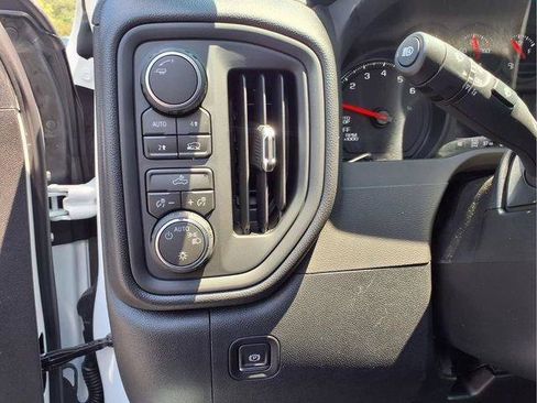 New 2026 Chevrolet Silverado 1500 Custom AWD/4WD image 21