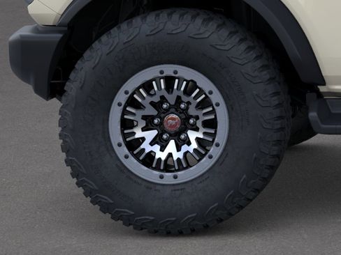 New 2026 Ford Bronco Outer Banks w/ Sasquatch Package image 21