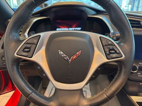 Used 2014 Chevrolet Corvette Stingray Coupe image 9