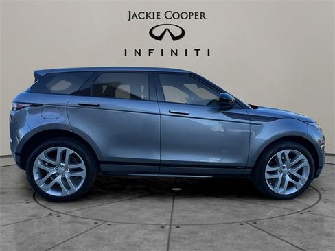 Used 2020 Land Rover Range Rover Evoque R-Dynamic SE image 6