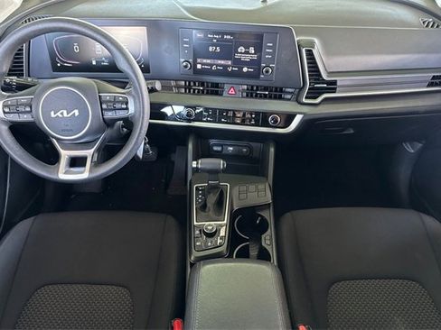 Used 2024 Kia Sportage LX image 15