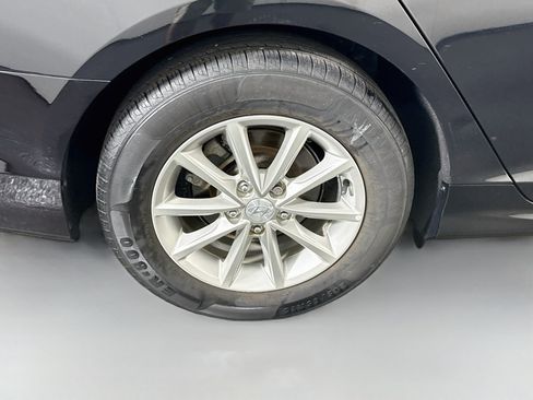 Used 2019 Hyundai Sonata SE FWD image 32