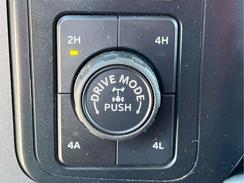Used 2023 Ford F150 Lariat w/ Equipment Group 502A High AWD/4WD image 47