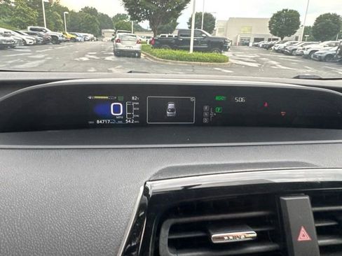 Used 2016 Toyota Prius Two FWD image 13