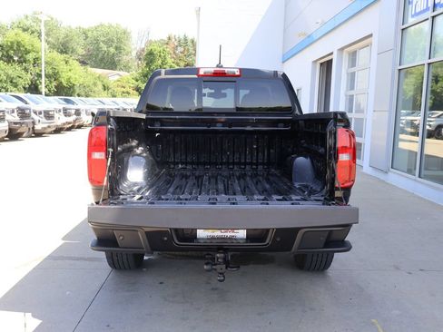 Used 2019 Chevrolet Colorado Z71 AWD/4WD image 29