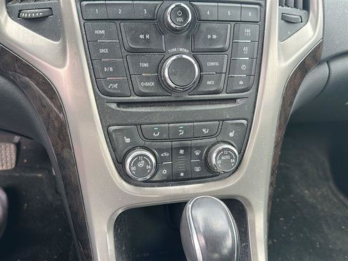 Used 2014 Buick Verano Leather FWD image 9