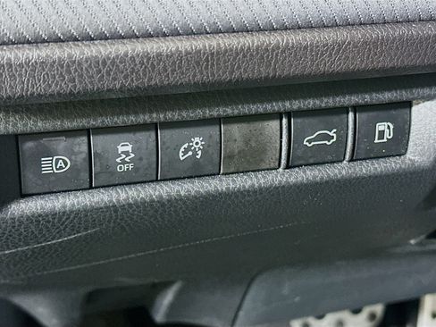 Used 2026 Toyota Camry SE FWD image 17