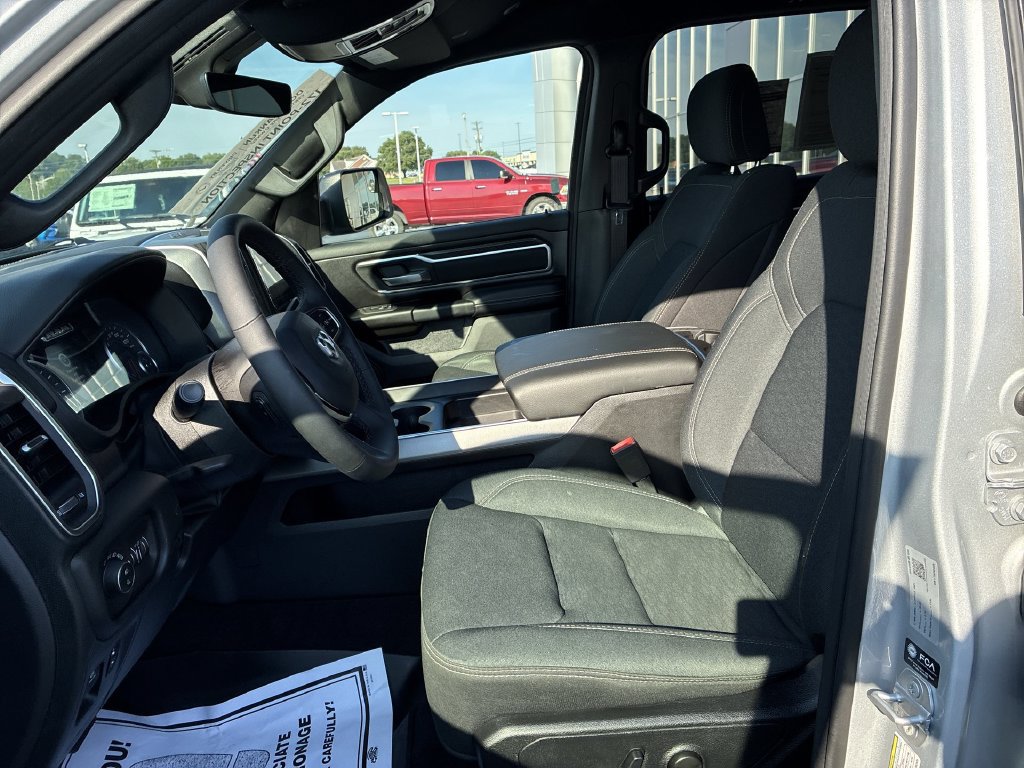 Used 2026 RAM 1500 Big Horn AWD/4WD image 11