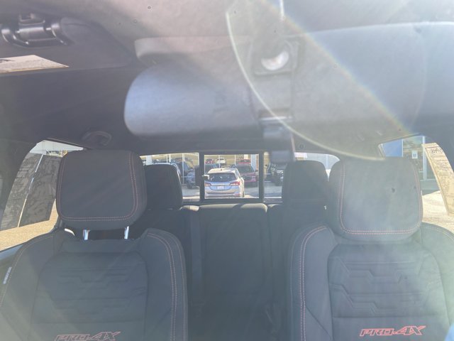Used 2026 Nissan Frontier PRO-4X w/ Pro-4x Convenience Package AWD/4WD image 15