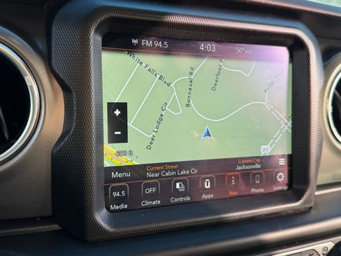 Used 2023 Jeep Wrangler Unlimited Rubicon 4xe image 43