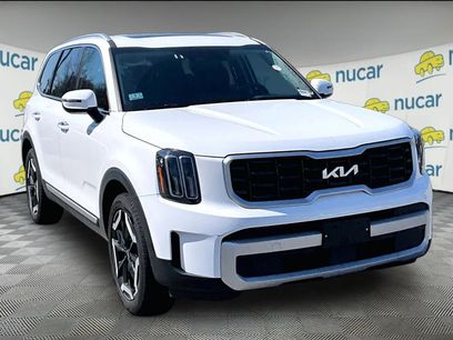 Used 2025 Kia Telluride S