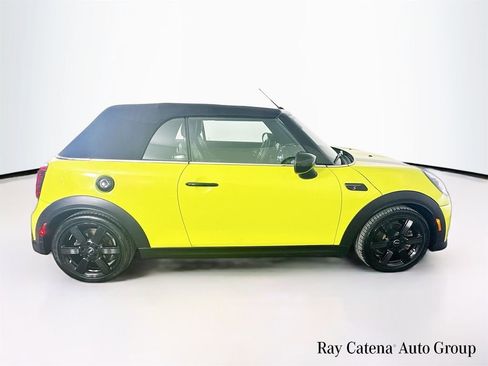 Used 2023 MINI Cooper S w/ Signature Upholstery Package image 8