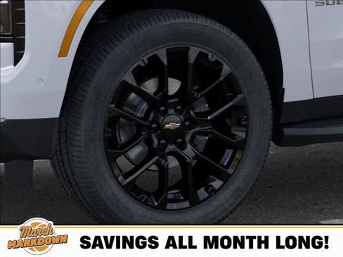 New 2026 Chevrolet Suburban Premier image 9