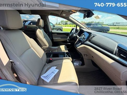 Used 2024 Honda Odyssey Touring image 34