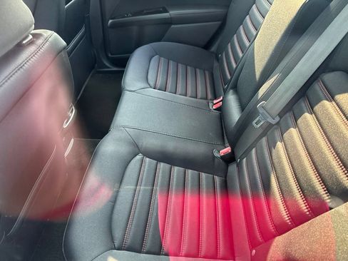 Used 2016 Ford Fusion SE FWD image 10