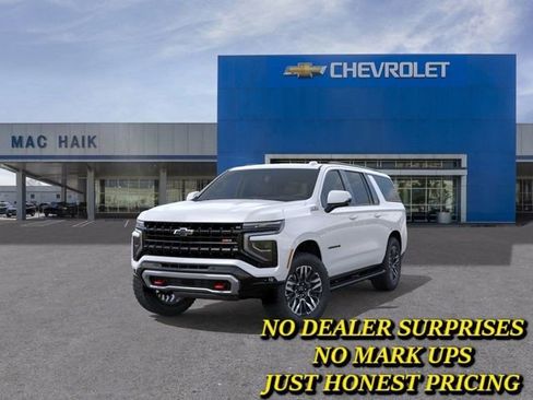 New 2026 Chevrolet Suburban Z71 w/ Comfort Package AWD/4WD image 8