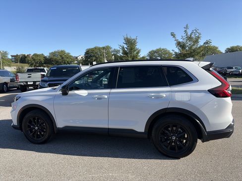 Certified 2024 Honda CR-V Sport image 8