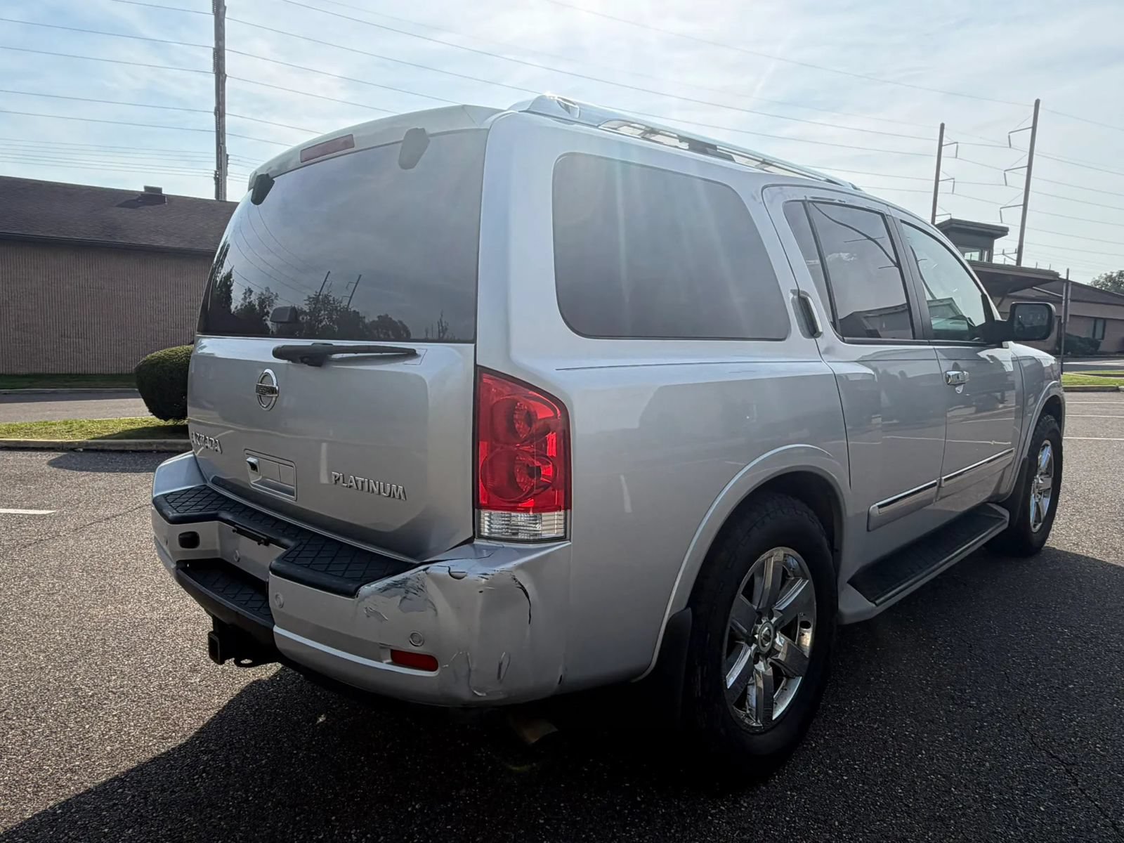 Used 2011 Nissan Armada Platinum w/ 2nd Row Captain Seat Pkg AWD/4WD image 7
