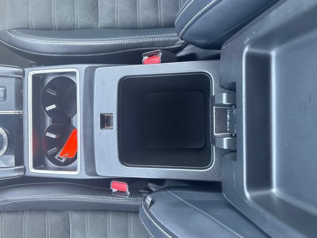 Used 2024 Mitsubishi Outlander AWD image 22