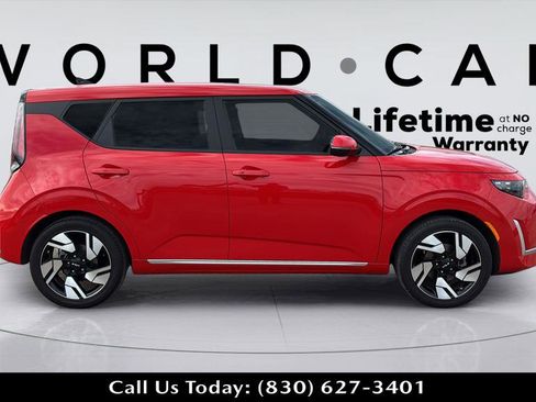 Certified 2025 Kia Soul GT-Line image 15