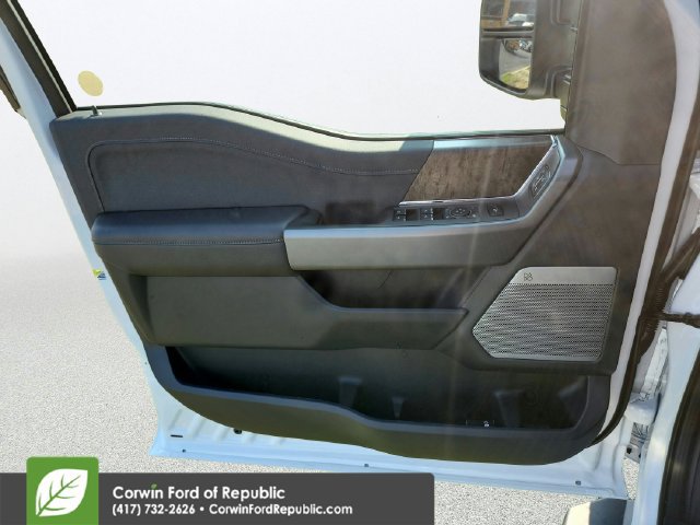 New 2026 Ford F350 Lariat w/ Chrome Package AWD/4WD image 26