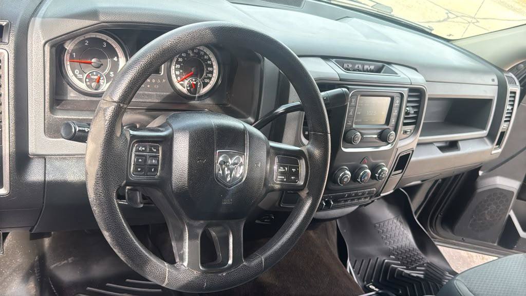 Used 2016 RAM 1500 Big Horn AWD/4WD image 9