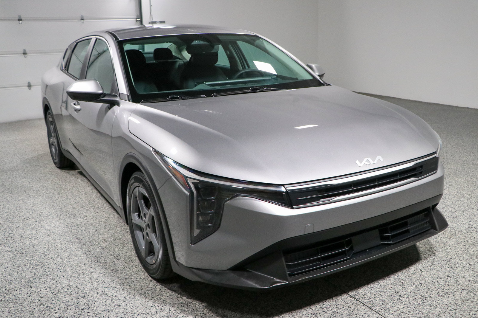 Used 2025 Kia K4 FWD image 5